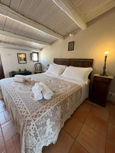 Load image into Gallery viewer, THE VOICE RETREAT, In Sicily - CASETTA PRIVATA
